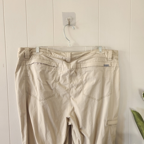 Eddie Bauer Convertible Hiking Pants Capri Roll Up Crop Camping Activewear - Picture 3 of 9